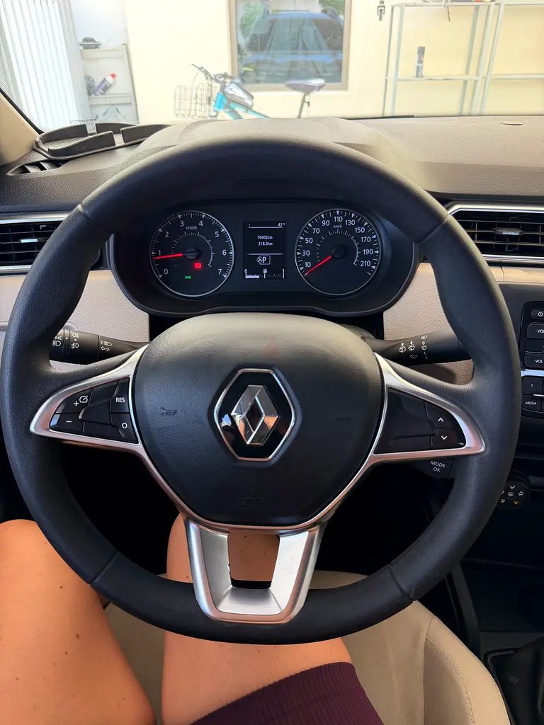 Renault Duster Standard 2019 - GCC Specs - Excellent Condition - Image 8