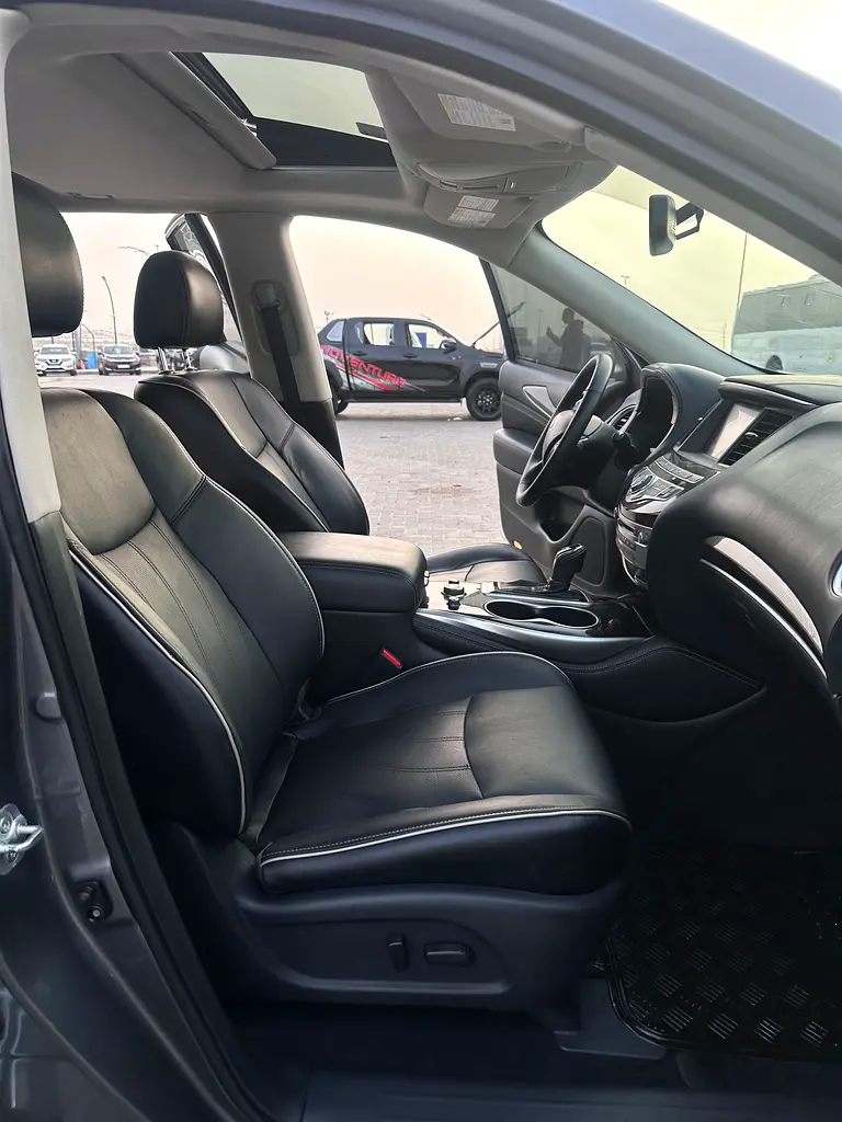 Infinite QX60 2018 imported full option well maintained super clean car - Image 10