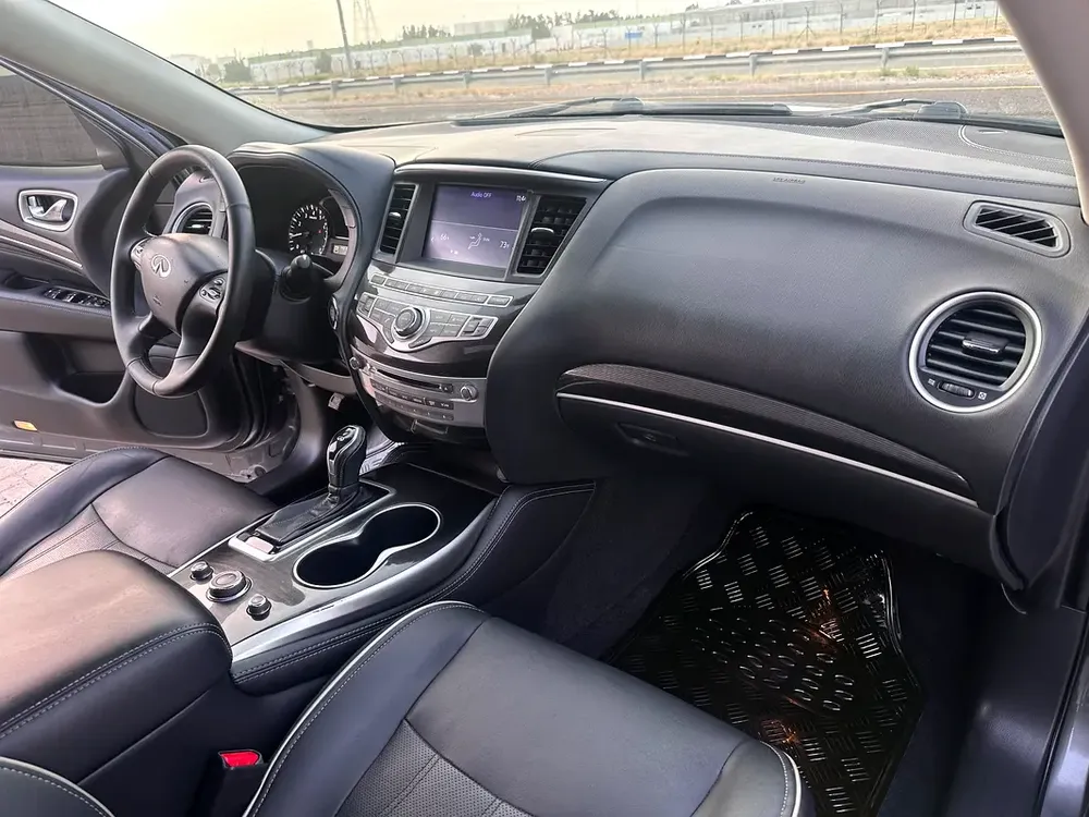 Infinite QX60 2018 imported full option well maintained super clean car - Image 11