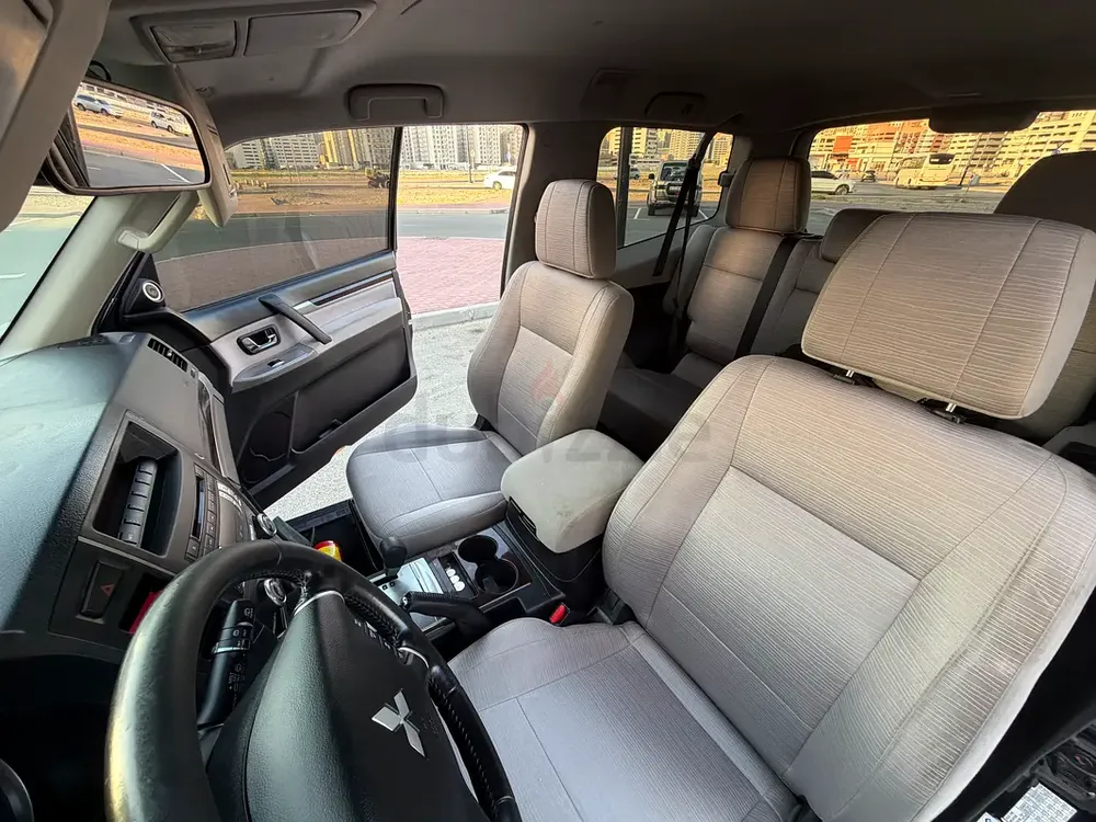Mitsubishi Pajero 3 door SWB 4WD - Well Maintained - Image 11