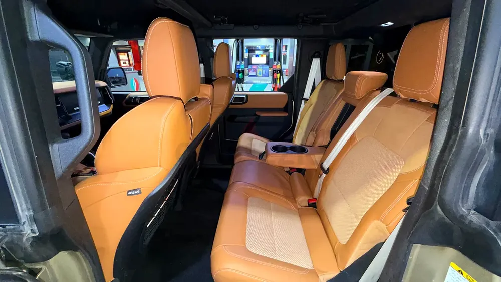 Ford Bronco Raptor 2023 | Al Tayer Warranty Until 2029 | Full Custom Desert Spec | Beadlock-Capable - Image 18