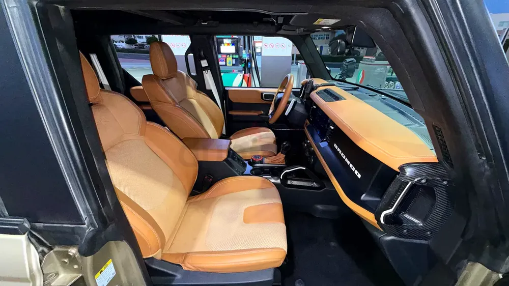 Ford Bronco Raptor 2023 | Al Tayer Warranty Until 2029 | Full Custom Desert Spec | Beadlock-Capable - Image 19