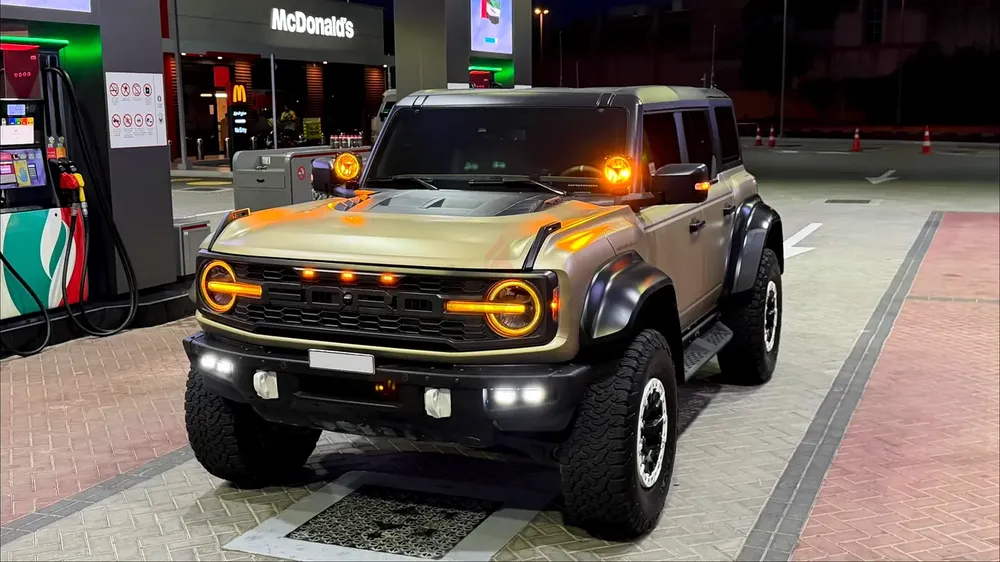 Ford Bronco Raptor 2023 | Al Tayer Warranty Until 2029 | Full Custom Desert Spec | Beadlock-Capable - Image 6