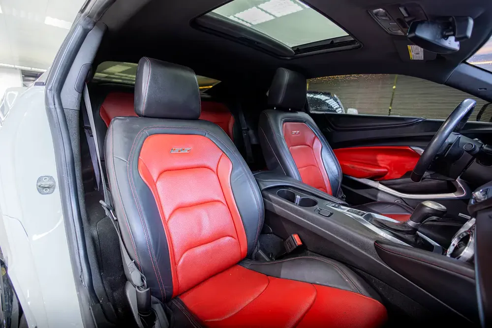 2017 Chevrolet Camaro SS 6.2L V8 - Image 10