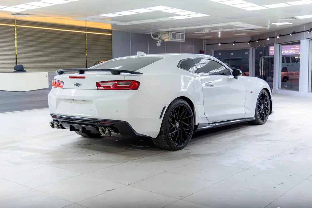 2017 Chevrolet Camaro SS 6.2L V8 - Image 6