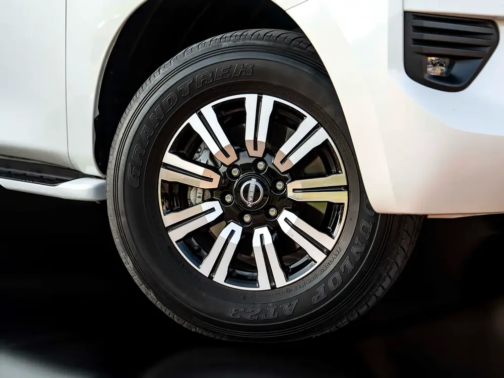 0% DOWN | RAMADAN ALL-INCLUSIVE | FREE INSURANCE + REG | WARRANTY + SERVICE | PATROL SE | GCC - Image 7