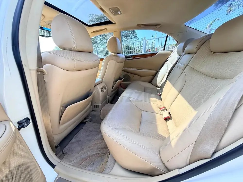 Lexus ES300 2006 Full option - Image 7