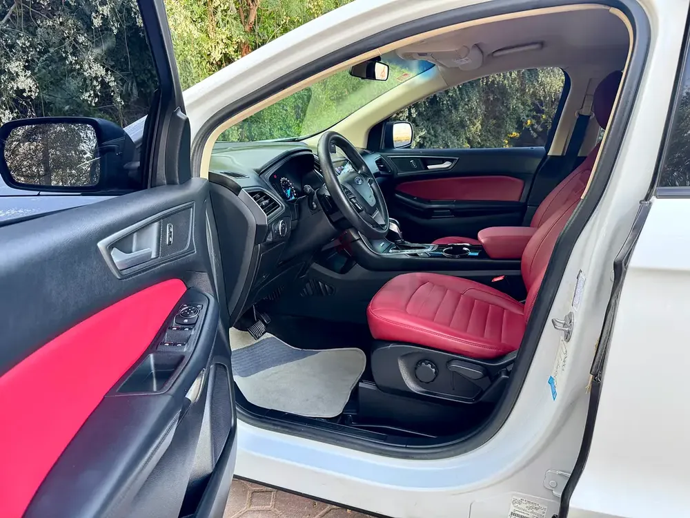Ford Edge 2018 GCC | Super Clean | Red Leather | Great Condition Upgraded Interior - Image 6