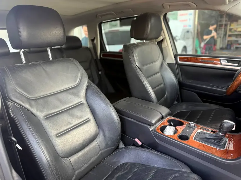 AWD GCC V6 SUV - Image 7