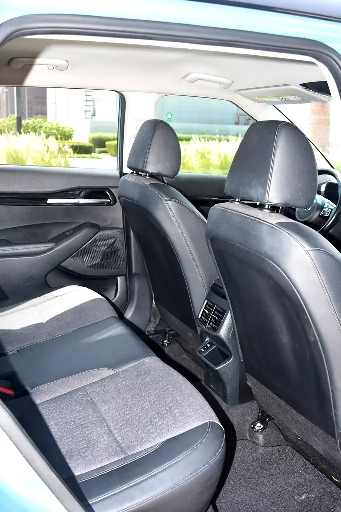 2024 Kia Seltos SX | American Specs | Top-of-the-Line SUV - Image 12