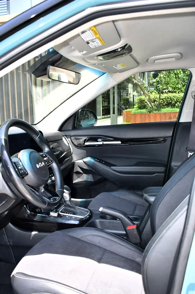 2024 Kia Seltos SX | American Specs | Top-of-the-Line SUV - Image 9