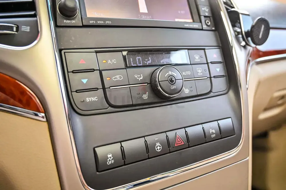 Inspected Car | 2013 Jeep Grand Cherokee  | GCC Specs | Ref#424407 - Image 17
