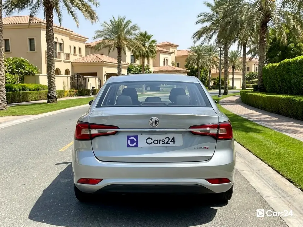 AED 392/month | 0 Downpayment | Free 1 Month Warranty | Service History | 30 Day Return | MG 5 2023 - Image 4
