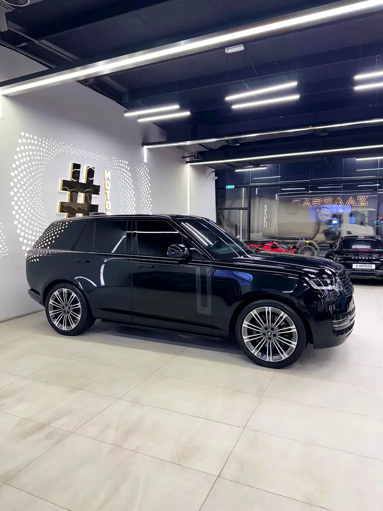 Range Rover Vogue V8 HSE - Image 4