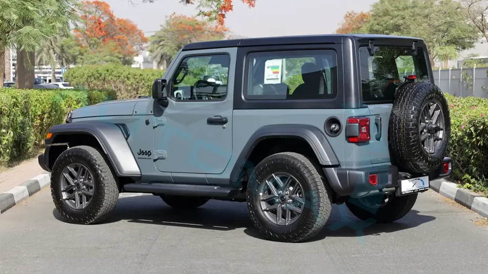 ( 5 Years Warranty + 3 Years Service ) 2026 Jeep Wrangler Sport S 2.0T 4x4 GCC 0Km - Image 5