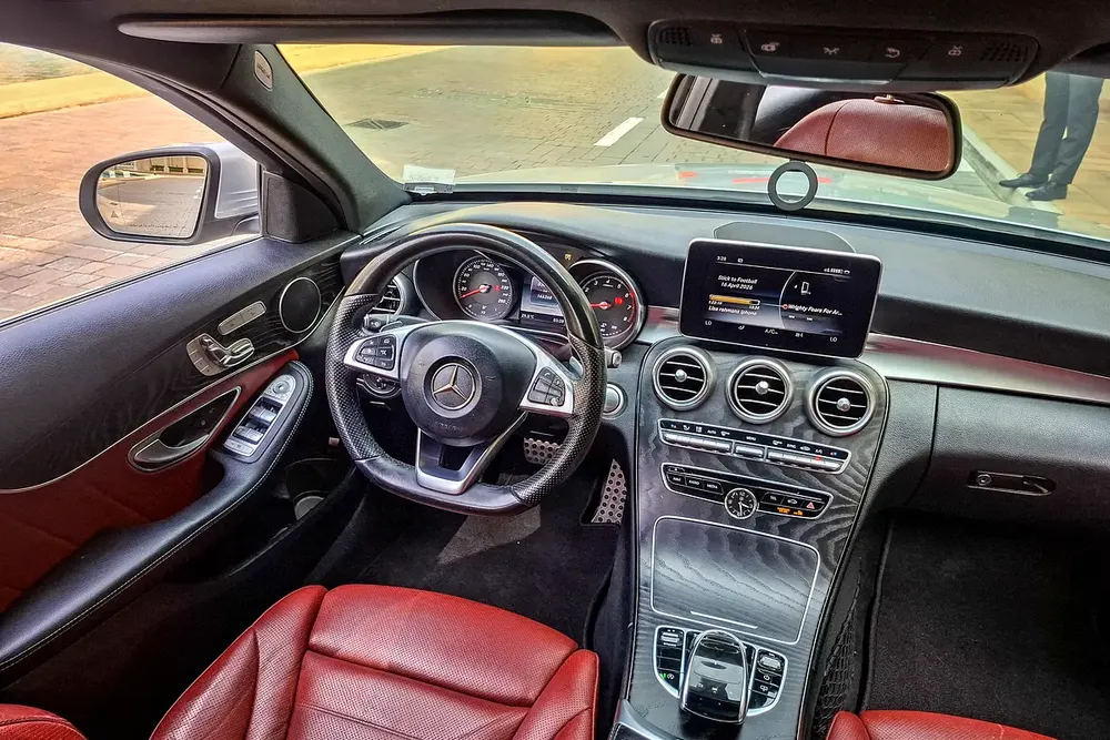 AED 1297/month | 2018 Mercedes-Benz C-Class C200 | GCC Specs | Ref#456579 - Image 10
