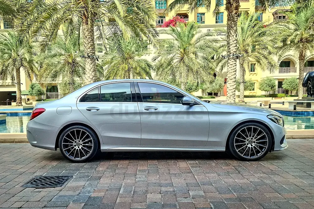 AED 1297/month | 2018 Mercedes-Benz C-Class C200 | GCC Specs | Ref#456579 - Image 4