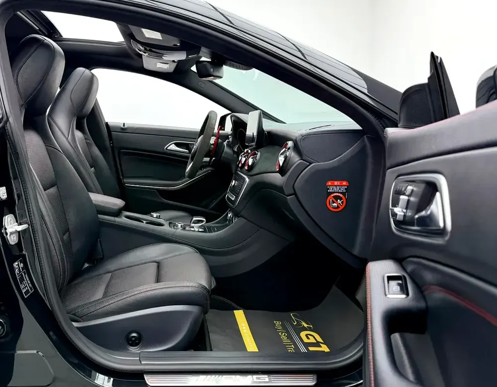 2018 Mercedes Benz CLA45 AMG, Heated Seats, Fully Loaded, Excellent Condition, Korean Specifications - Image 9