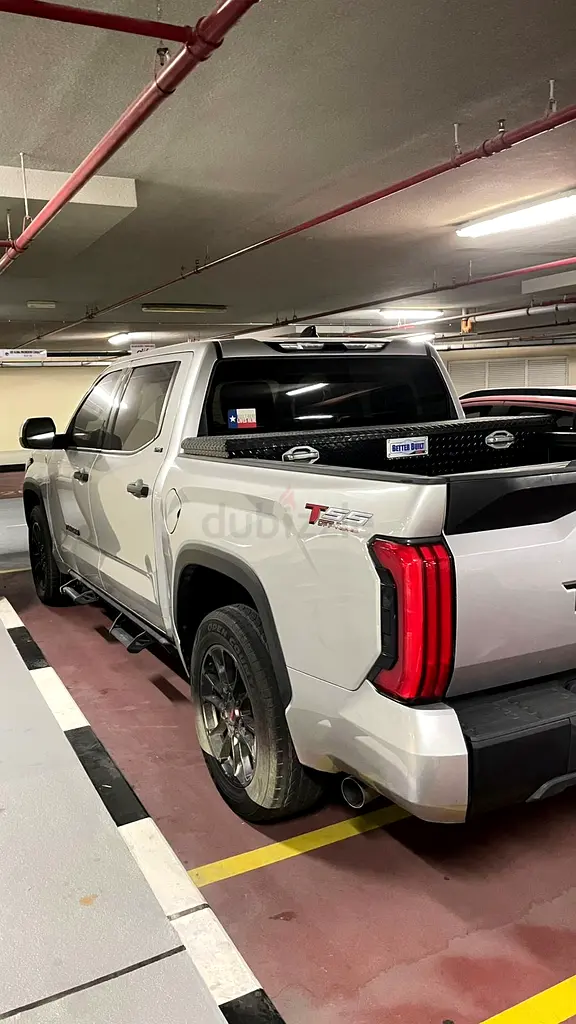 TOYOTA TUNDRA CREWMAX SR 2022 SILVER - Image 5