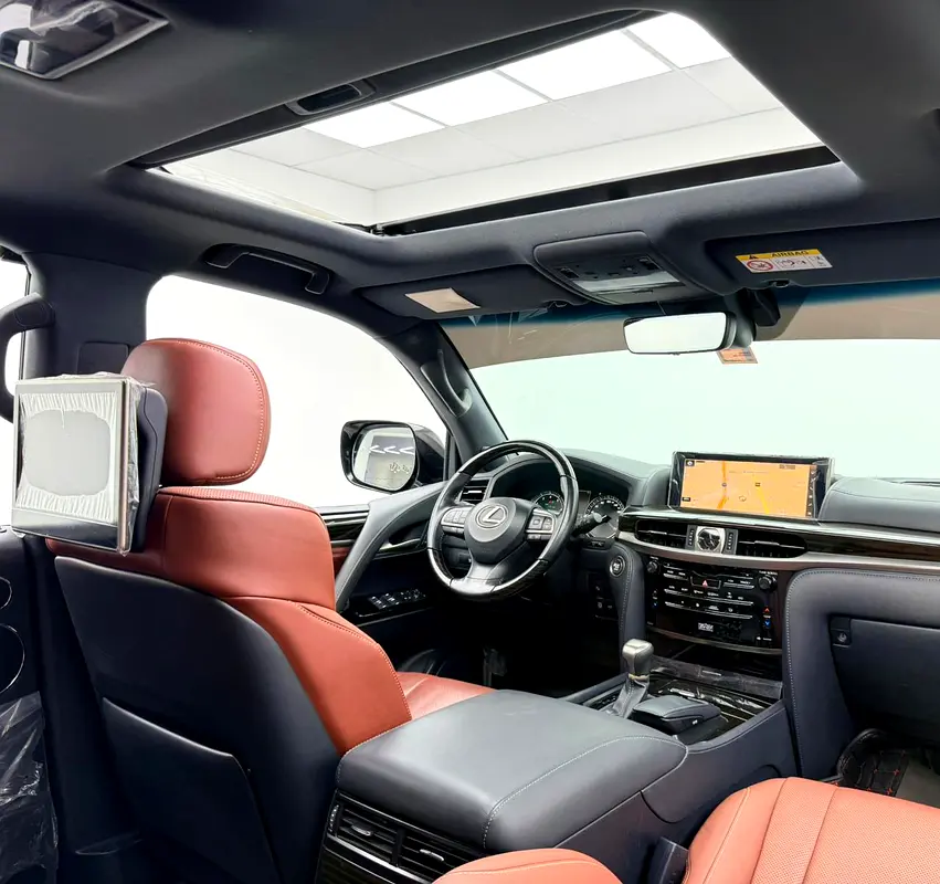 2020 Lexus LX 570 Signature, Agency Warranty+Full Service History, GCC - Image 11