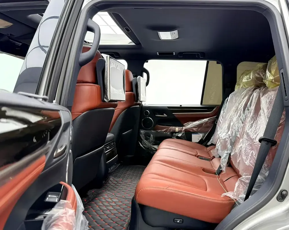 2020 Lexus LX 570 Signature, Agency Warranty+Full Service History, GCC - Image 19