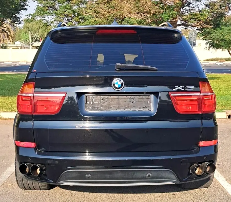 BMW X5 M50i - GCC Specs - Excellent Condition - Image 5