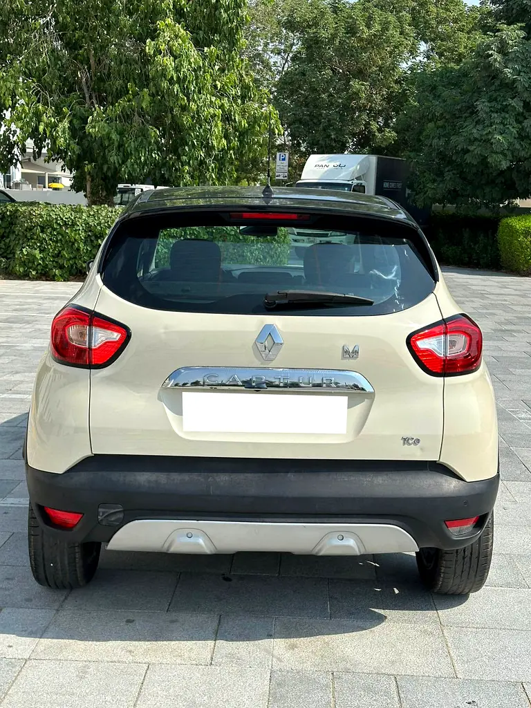 Renault Capture 2016 Where Efficiency Meets Elegance – Low Fuel Consumption for Car is for Sale - Image 6