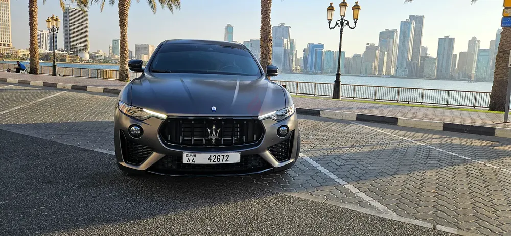 Maserati 2023 Black Edition | Carbon Interior | Like New - Image 4
