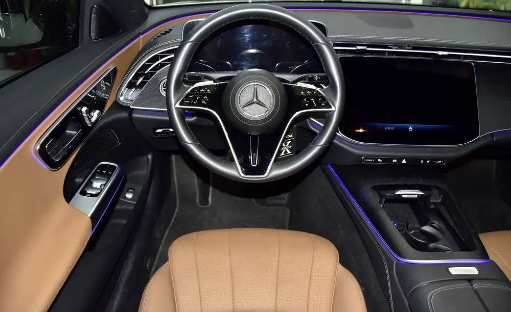 AED 2,935 EMi for 5Yrs | Mercedes Benz E200 ( 2025 Model ) in White Color Korean Specs - Image 12
