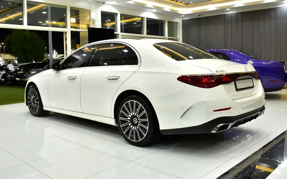 AED 2,935 EMi for 5Yrs | Mercedes Benz E200 ( 2025 Model ) in White Color Korean Specs - Image 7