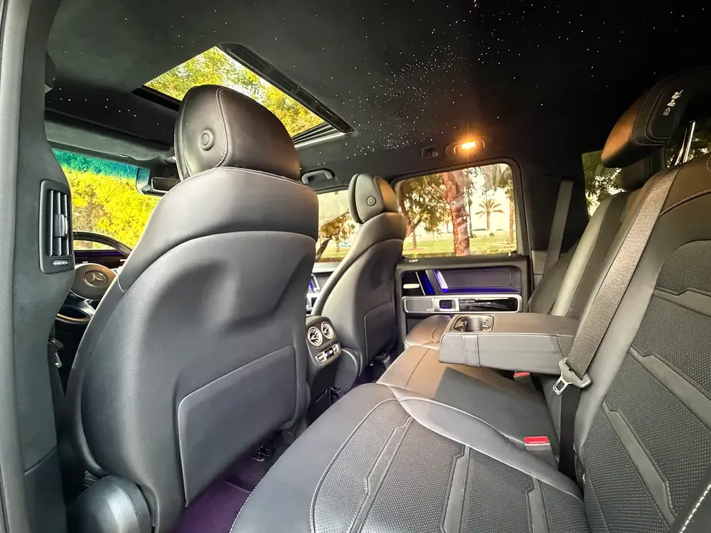 Mercedes Benz G63 AMG FULL OPTIONS DOBLE NIGHT PACKAGE UNDER WARRANTY - Image 13
