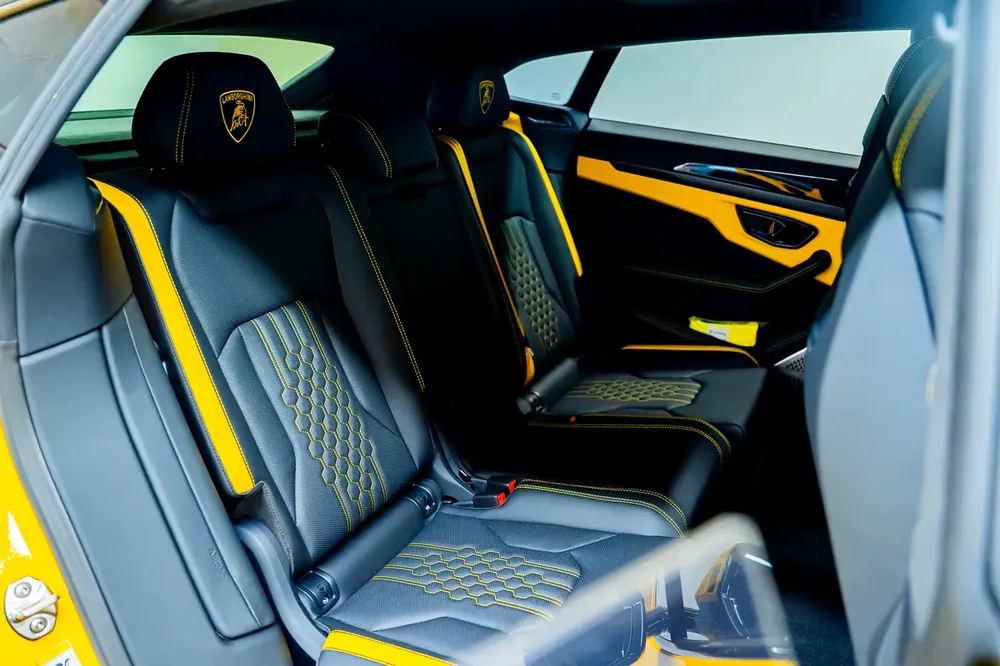 2025 Lamborghini Urus SE - Brand New - Image 14