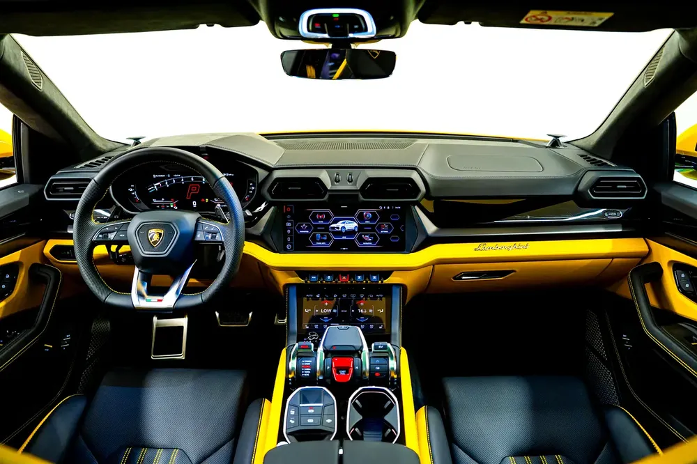 2025 Lamborghini Urus SE - Brand New - Image 19