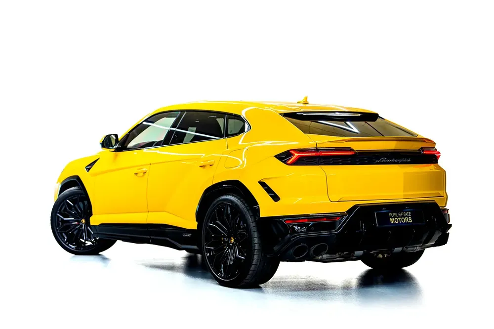 2025 Lamborghini Urus SE - Brand New - Image 6
