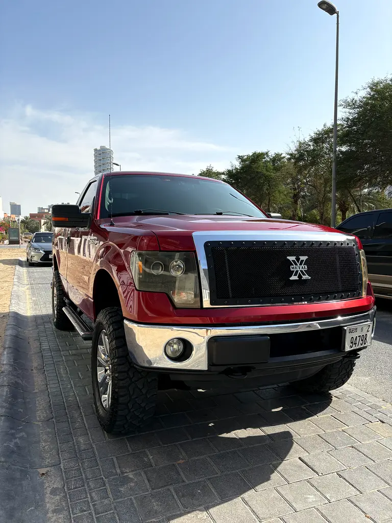 Ford F-150 XLT Hi - Rider, Very low mileage - Image 10