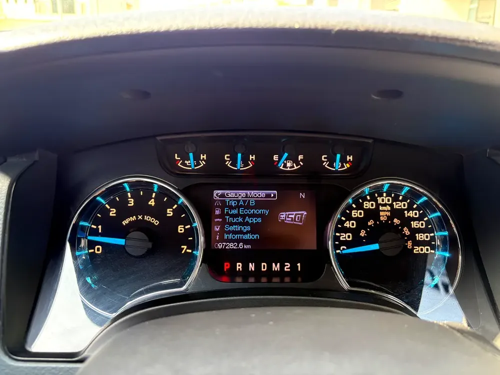Ford F-150 XLT Hi - Rider, Very low mileage - Image 7
