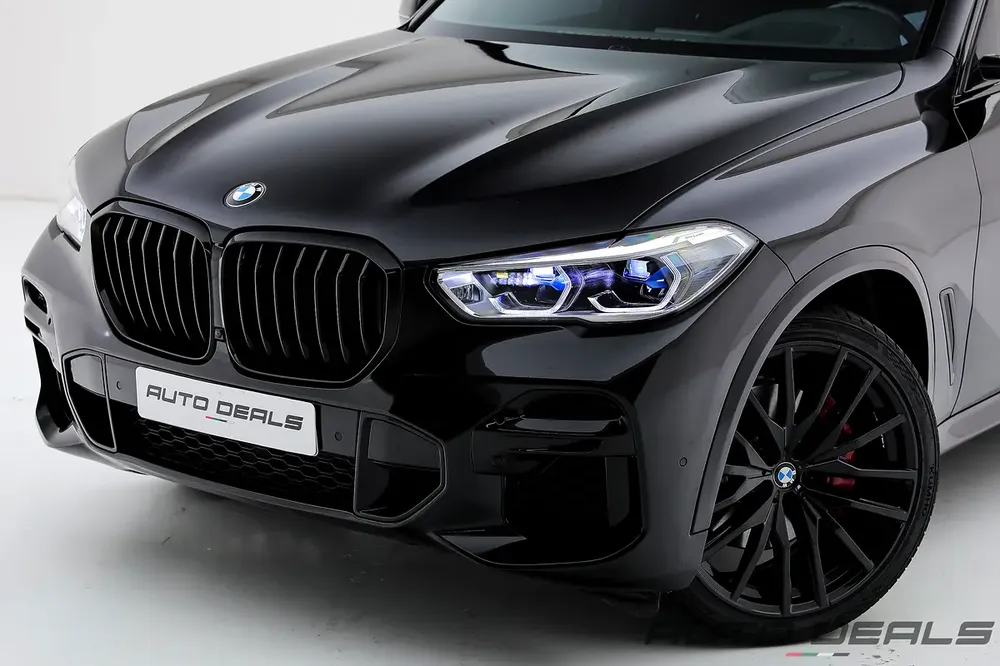 2023 BMW X5 M xDrive 40i |Well maintained | Fully Loaded | Low Mileage | Excellent condition - Image 8