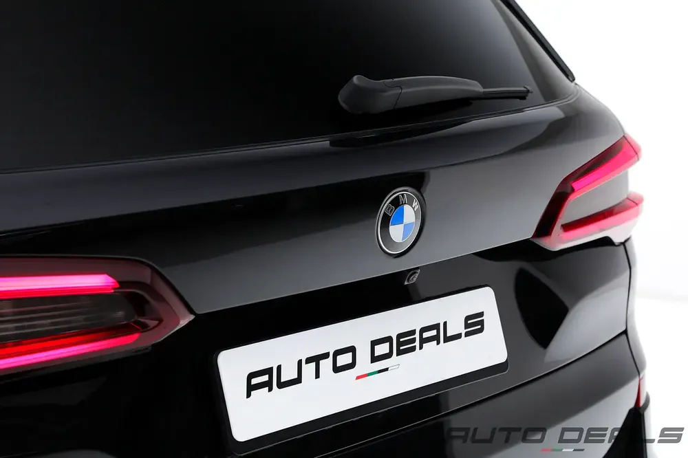 2023 BMW X5 M xDrive 40i |Well maintained | Fully Loaded | Low Mileage | Excellent condition - Image 9