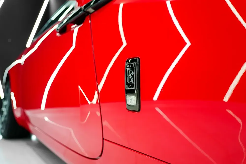 2017 Rolls-Royce Wraith Black Badge, Two-Tone Exterior, Bespoke Audio, Starlight, GCC Specs!! - Image 16
