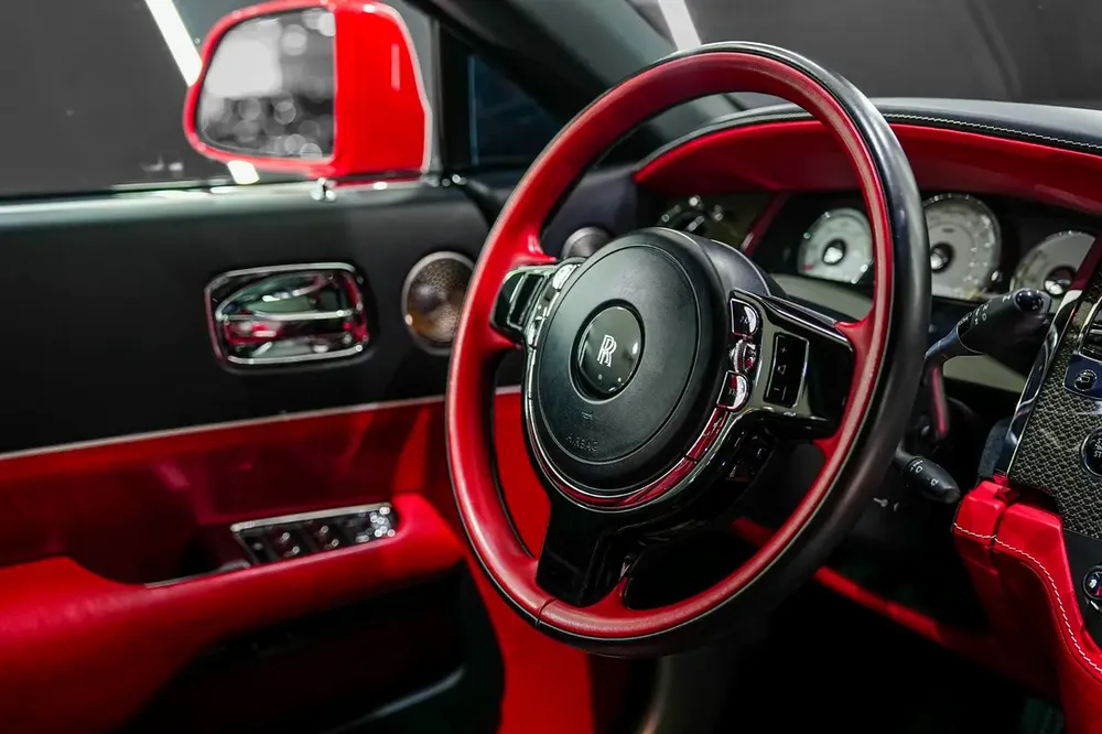 2017 Rolls-Royce Wraith Black Badge, Two-Tone Exterior, Bespoke Audio, Starlight, GCC Specs!! - Image 5
