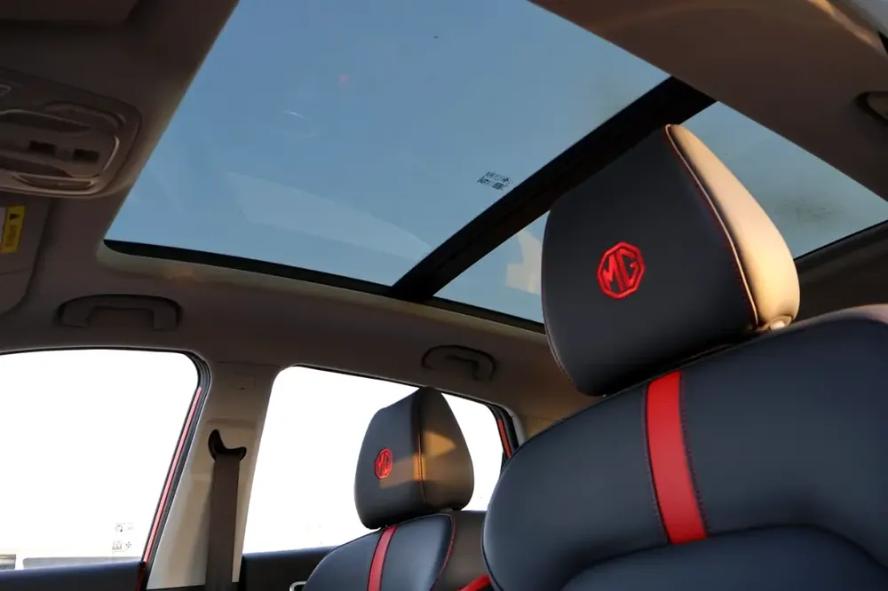 MG ZS Luxury 2025 - Brand New - High Specs - Image 12