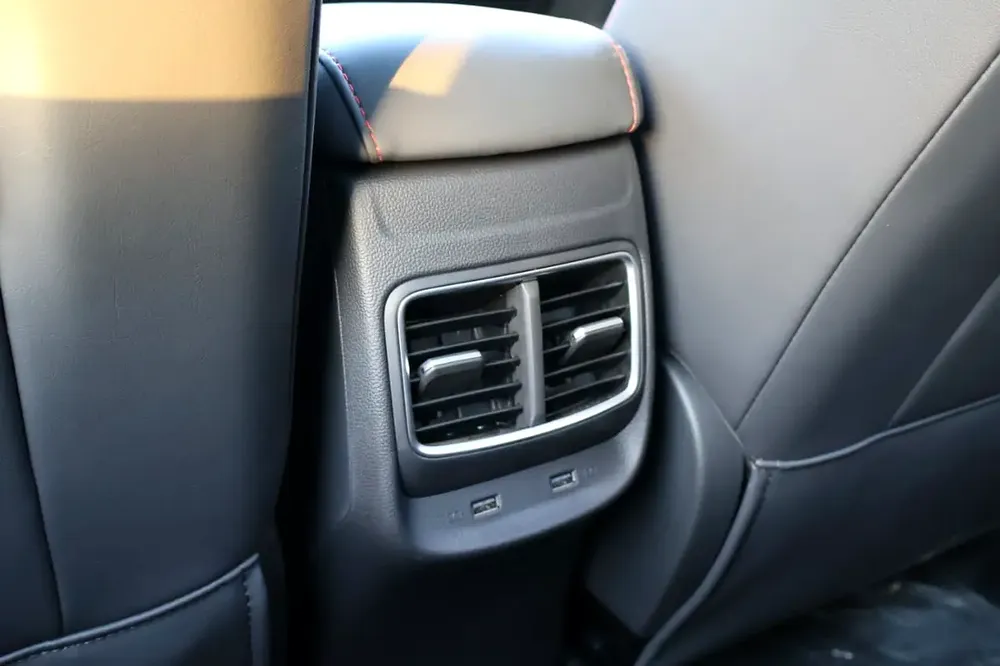MG ZS Luxury 2025 - Brand New - High Specs - Image 14