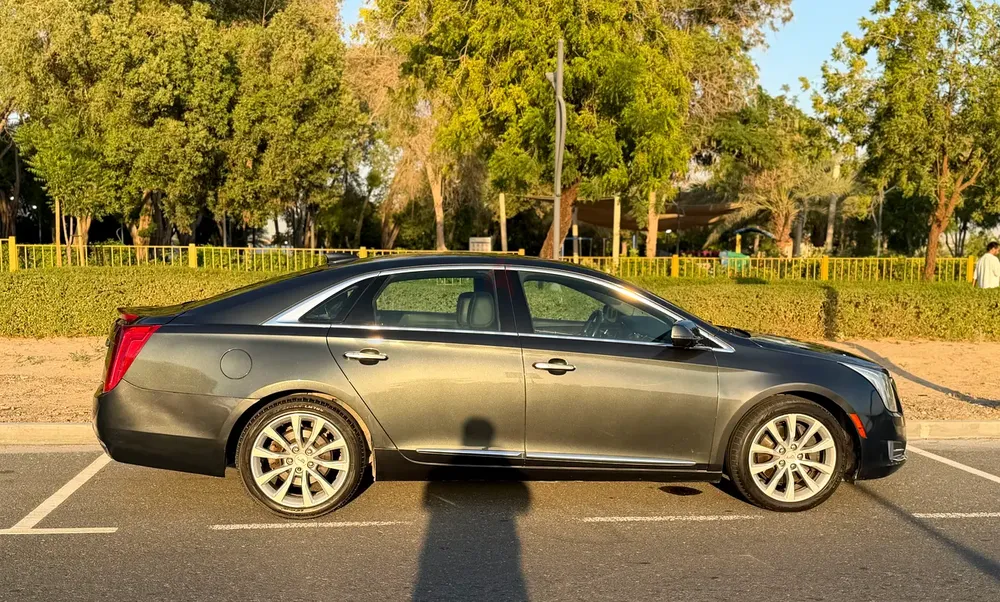 Cadillac XTS Premium 2017 | Canadian Specs | Well Maintained - Image 6