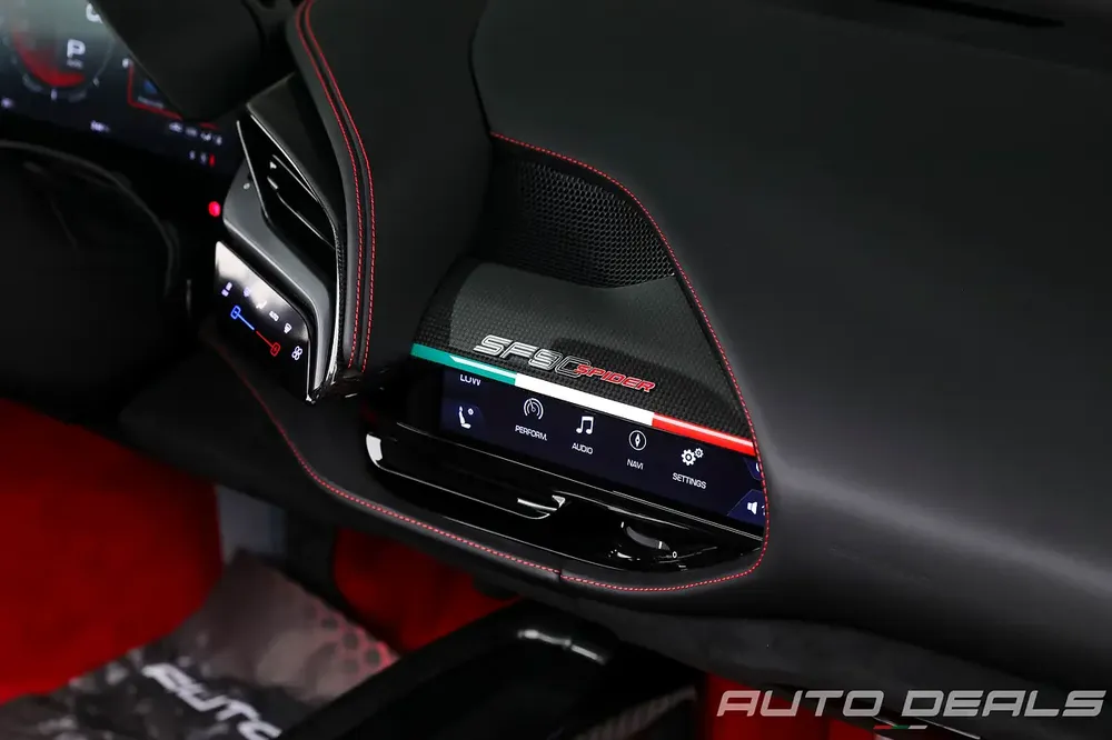 2023 Ferrari SF90 Spider | GCC Specs | Service Contract | Extremely Low mileage | 986 HP |  4.0L V8 - Image 16