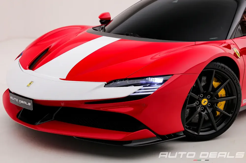 2023 Ferrari SF90 Spider | GCC Specs | Service Contract | Extremely Low mileage | 986 HP |  4.0L V8 - Image 9
