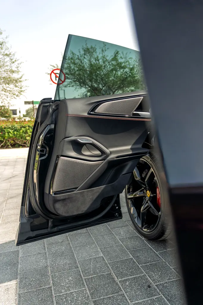 Ferrari Purosangue 2025 Brand new , Al tayer service - Image 13