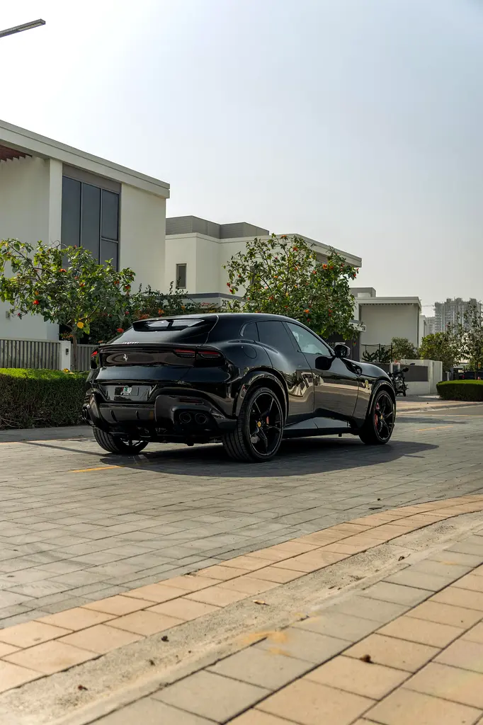 Ferrari Purosangue 2025 Brand new , Al tayer service - Image 5