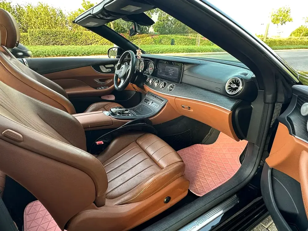 Mercedes Benz E400 Convertible New face lift 2025 AMG - Image 10