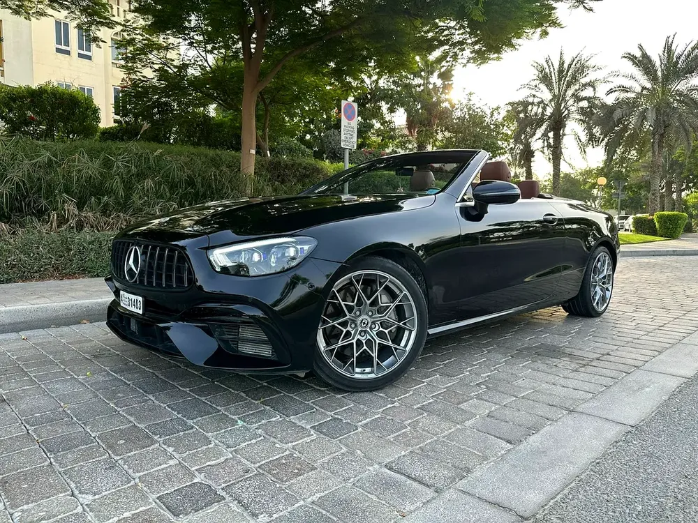 Mercedes Benz E400 Convertible New face lift 2025 AMG - Image 6
