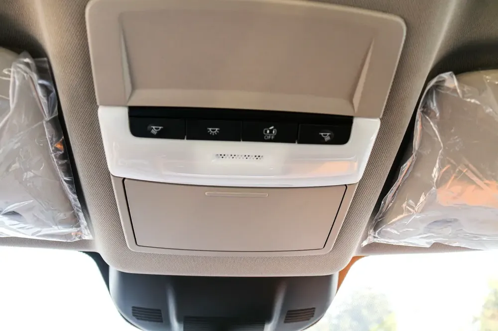 X-TRAIL T33 2.5L X-TRONIC CVT 3ROW 2WD S 2 - Brand New! - Image 13